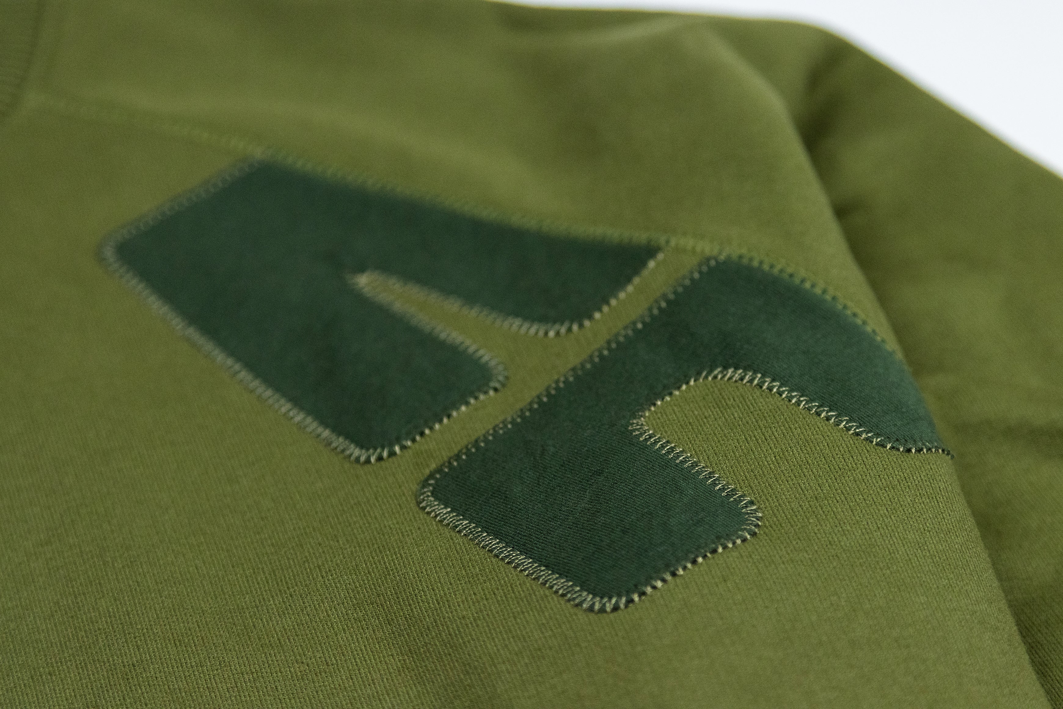 A Stitch Sweatshirt - Olive