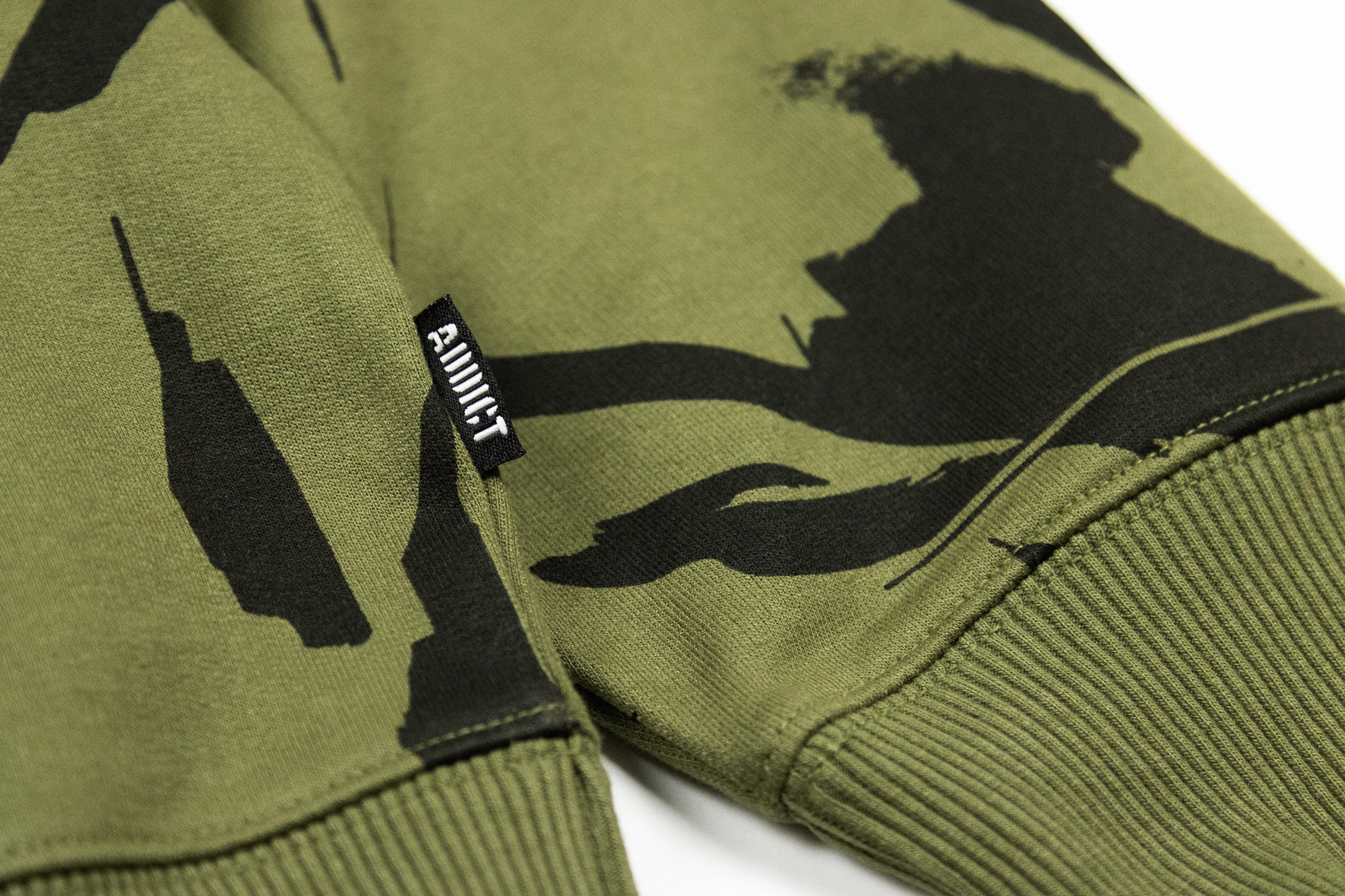 SHE Camo Sweatshirt - Olive/Black